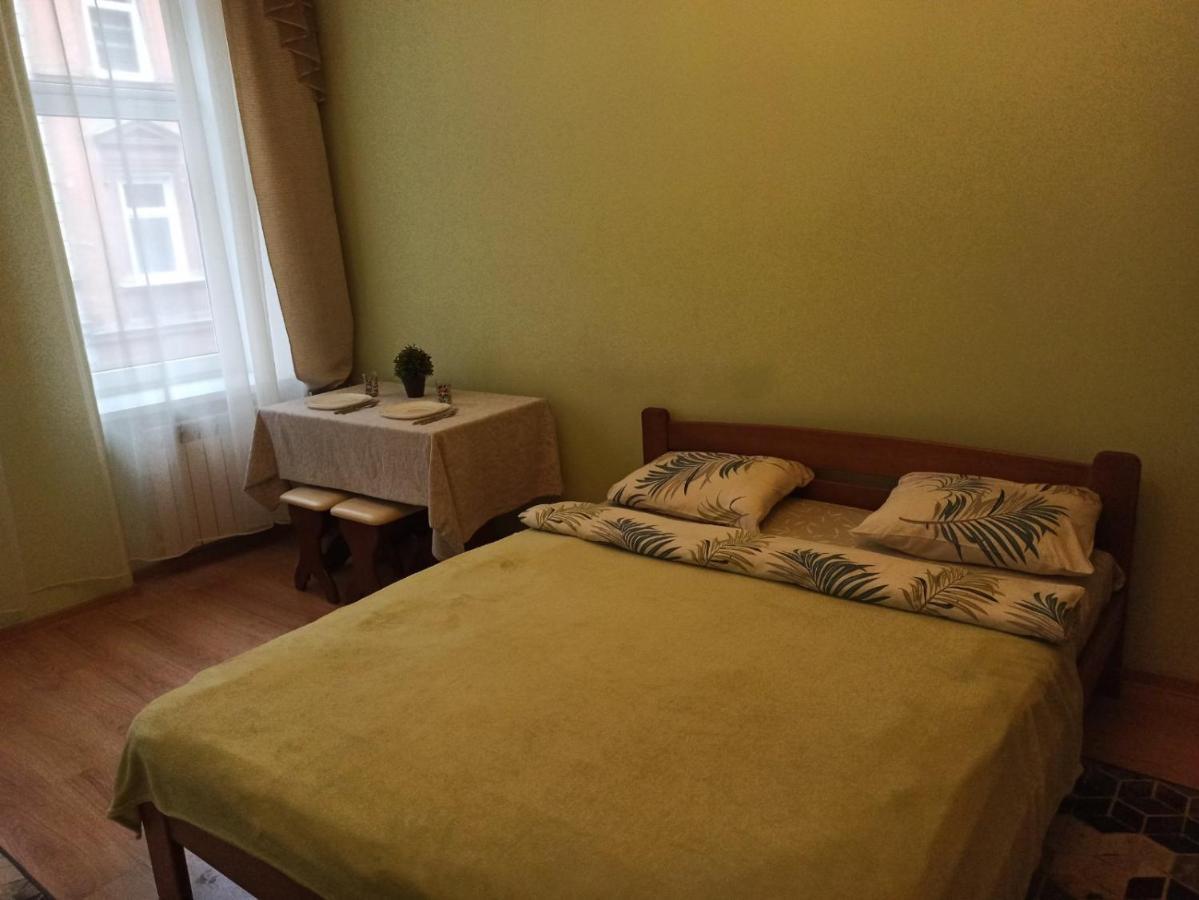 Smart Yellow Apartment-15 Хв Від Жд Вокзалу Lviv Eksteriør bilde
